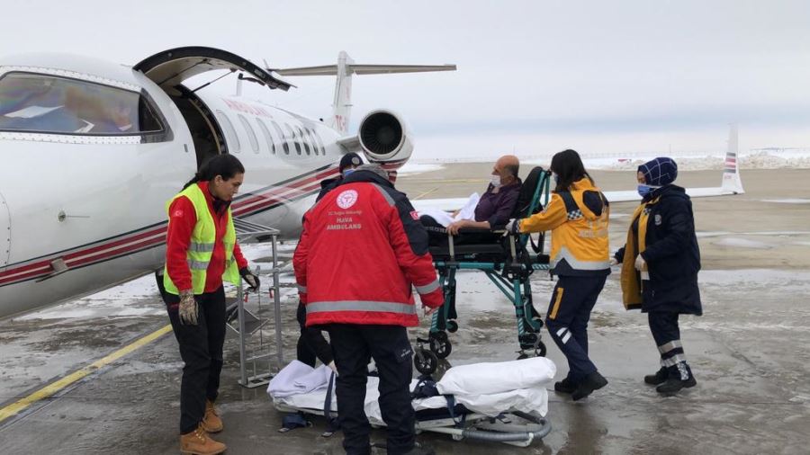 Yüreklere dokunan ambulans uçak hayat kurtardı 