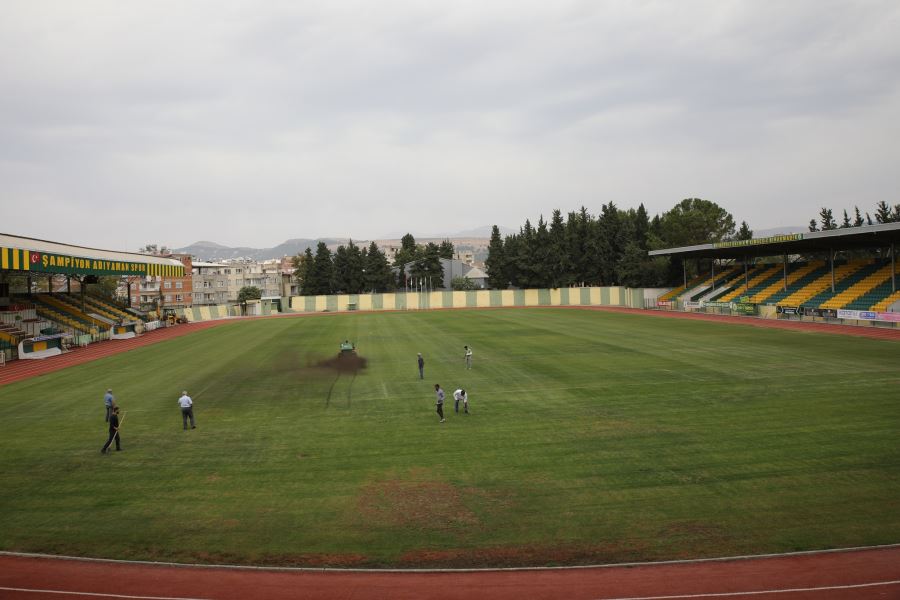 ATATÜRK STADYUMUNDA BAKIM ÇALIŞMALARI BAŞLADI