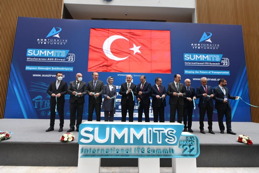 Ulaştırma ve Altyapı Bakanı Adil Karaismailoğlu, SUMMITS 3. Uluslararası Akıllı Ulaşım Sistemleri Zirvesi