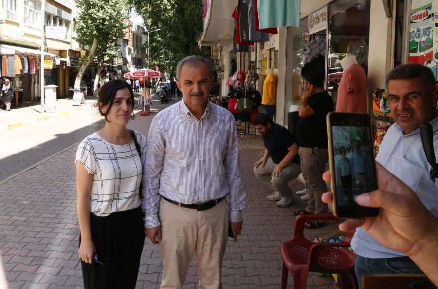 Başkan Kılınç, Prestij Cadde Çalışmaları Öncesi Buhara Caddesi Esnafını Ziyaret Etti