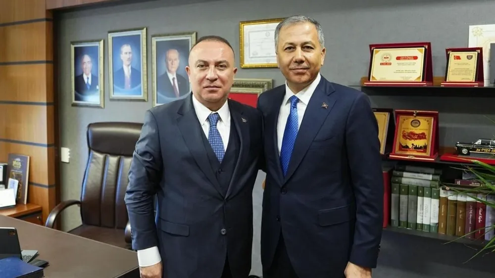 İçişleri Bakanı Yerlikaya, MHP Genel Başkan Yardımcısı Ulvi Yönter