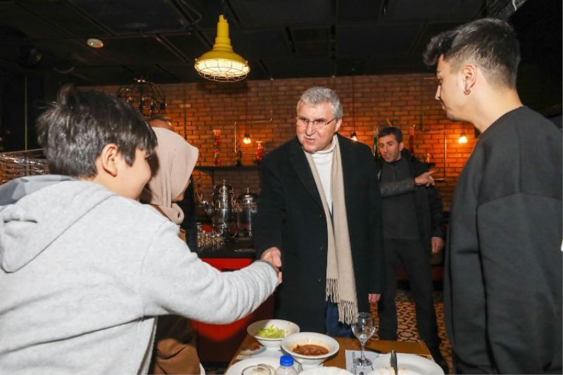 Sakarya depremzedelere kucak açtı