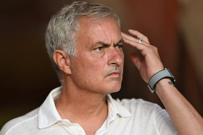 Jose Mourinho rotasyona gidiyor