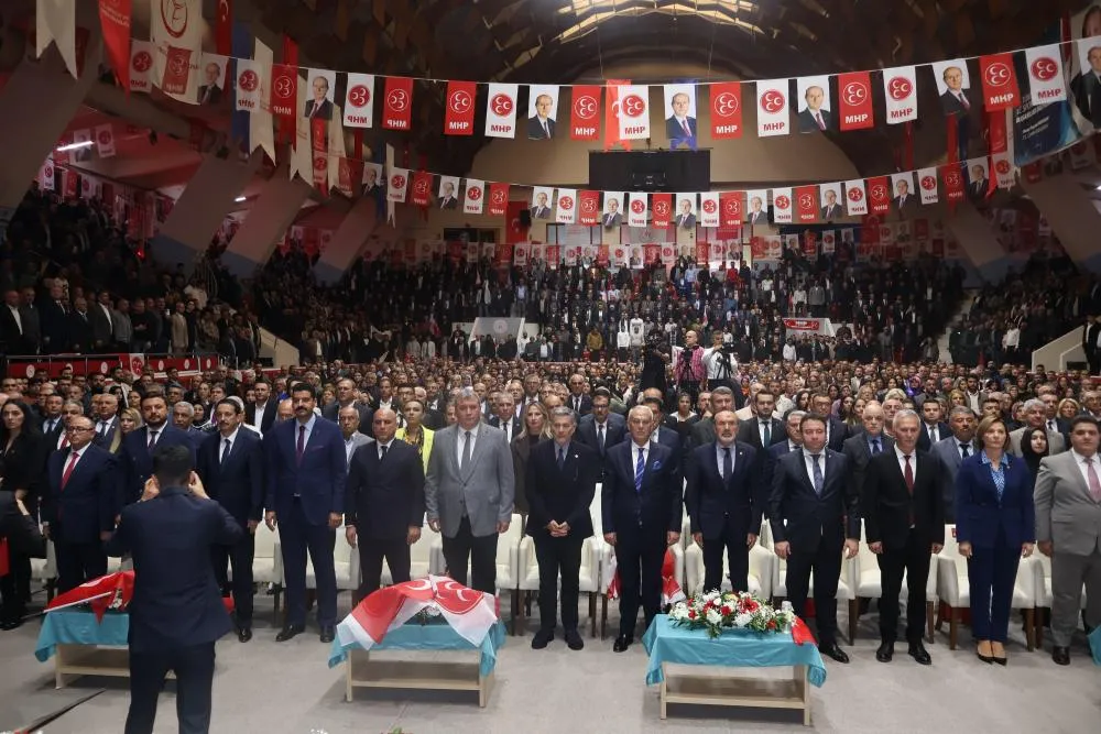 MHP Adana’da ayağa kalktı