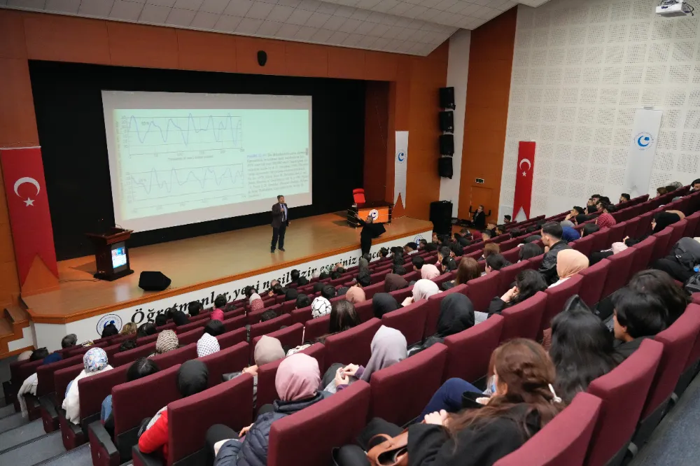 Adıyaman Üniversitesinde “Küresel Isınma ve Türkiye İklimi Üzerindeki Etkileri” Konferansı Düzenlendi.