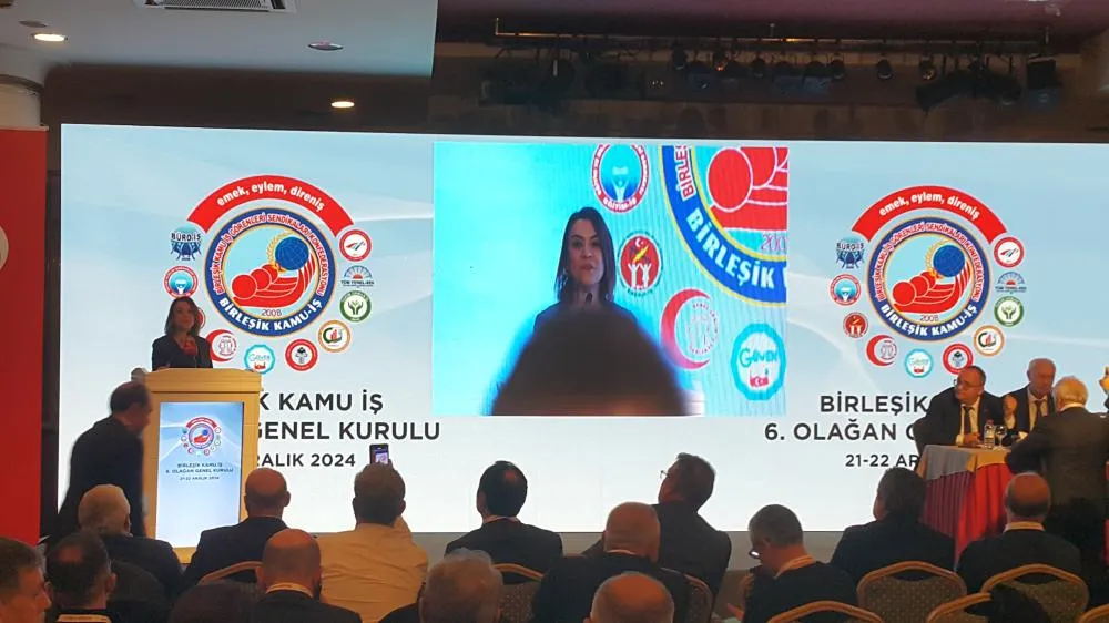 BİRLEŞİK KAMU İŞ GÖRENLERİ SENDİKALAR KONFEDERASYONU GENEL KURULUNU YAPIYOR