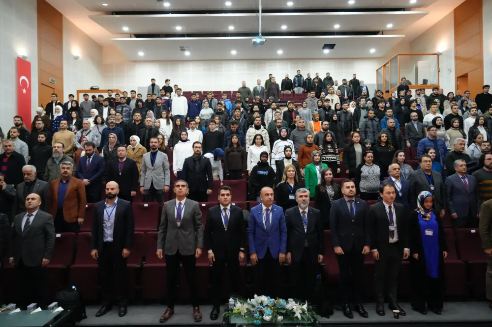 Adıyaman Üniversitesi Türkiye’nin İlk Tematik Yüzer GES Zirvesine Ev Sahipliği Yaptı