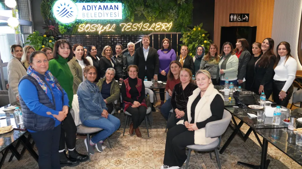Başkan Tutdere, ‘5 Aralık Dünya Kadın Hakları Günü’nde kadınlarla bir araya geldi