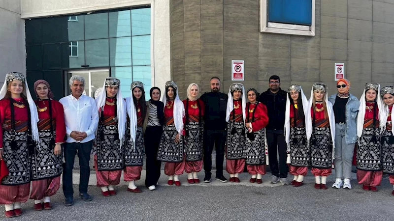 Adıyamanlı halk oyunları ekibi Türkiye finallerine yükseldi 