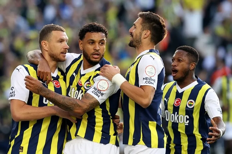 Süper Lig: Fenerbahçe 6-0 İstanbulspor (Goller, özet, puan durumu)