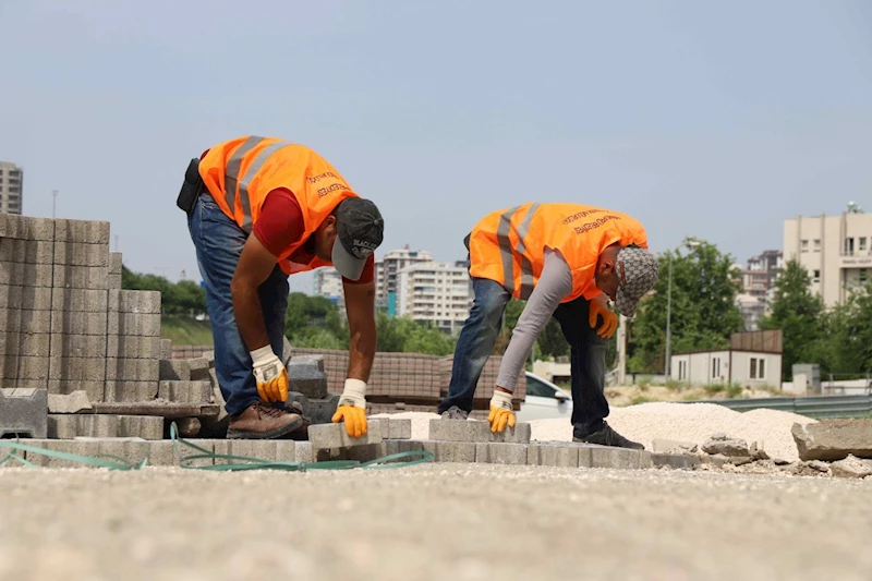 Karaköprü’de üstyapı çalışmaları hız kesmeden sürüyor 