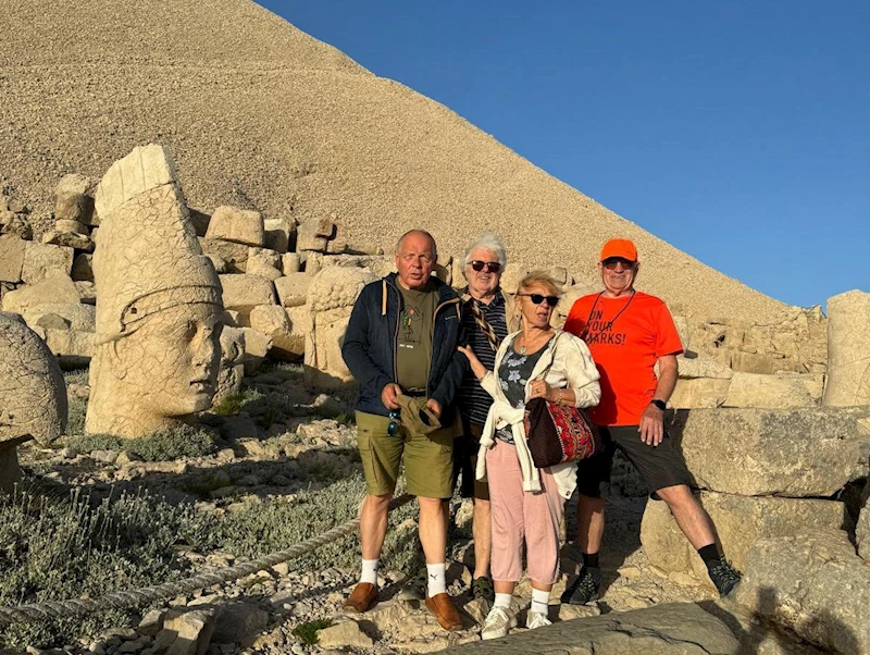 Fransızlar, Nemrut Dağı’na tekrar ilgi göstermeye başladı 