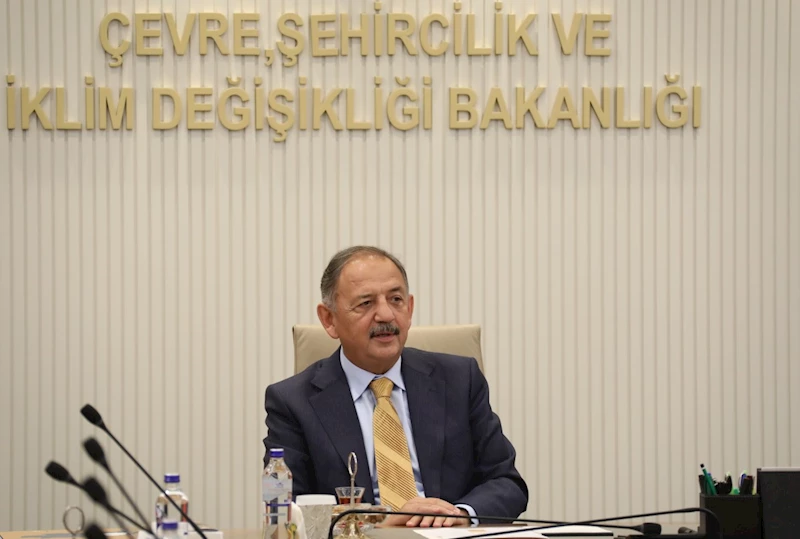 Bakan Özhaseki: Deprem bölgesindeki 4 şehrin meydanını yeniden yapıyoruz 