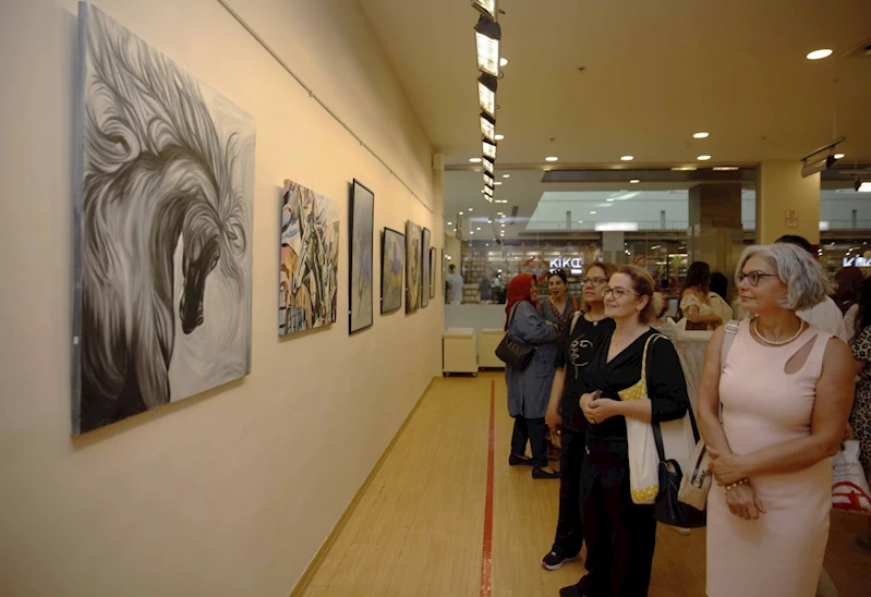 SANKO Sanat Galerisi’nde ‘Atlar’ temalı resim sergisi 