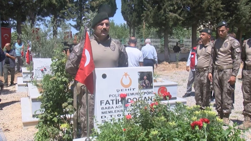 15 Temmuz dolayısıyla şehitlik ziyareti gerçekleşti  - Videolu Haber