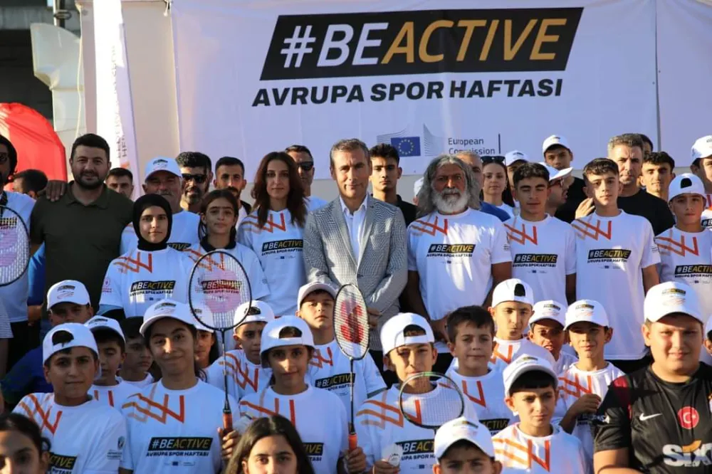 AVRUPA SPOR HAFTASI ETKİNLİKLERİ KENT MEYDANINDA BAŞLADI