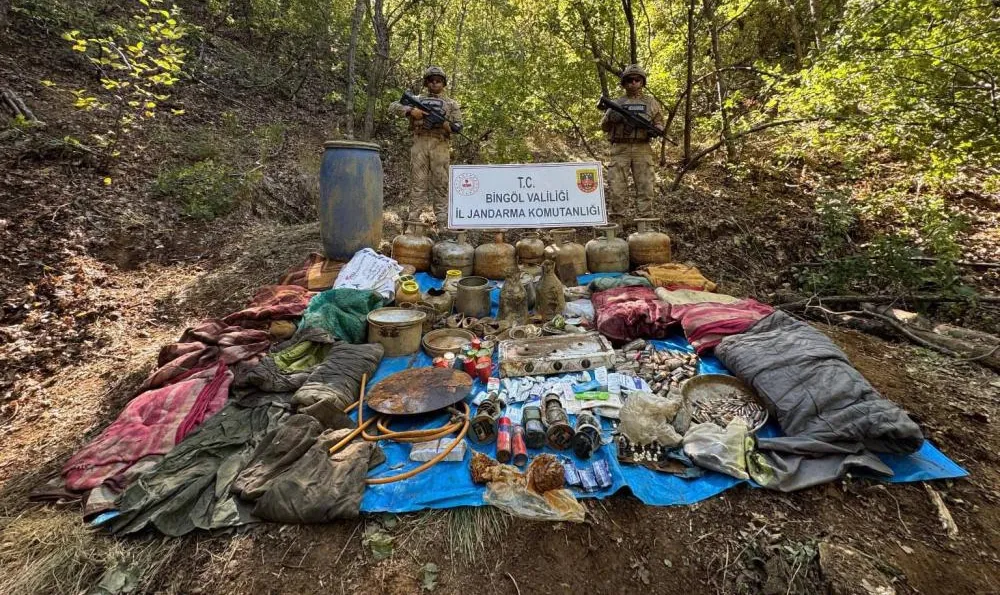 PKK/KCK Sığınağına Operasyon: Yaşam Malzemeleri Ele Geçirildi