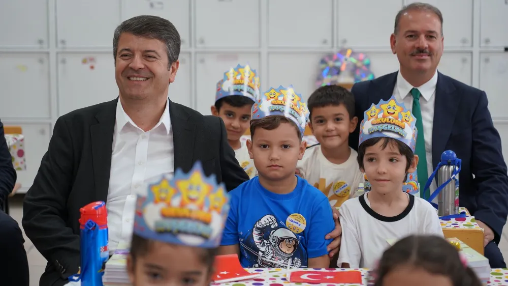 Başkan Tutdere, yeni eğitim yılı açılışında öğrencilerin heyecanına ortak oldu