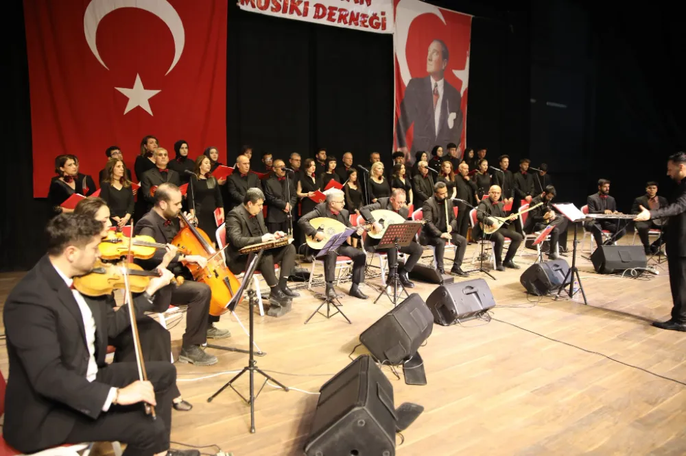 DEPREM SONRASI İLK KONSER: ADIYAMAN’DA UMUT VE BİRLİKTELİK ŞARKILARI YANKILANDI