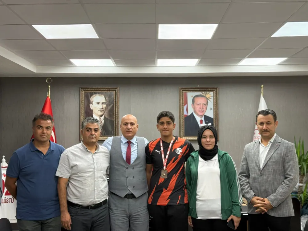 M. Emir Kaya’dan Türkiye Üçüncülüğü Gururu!