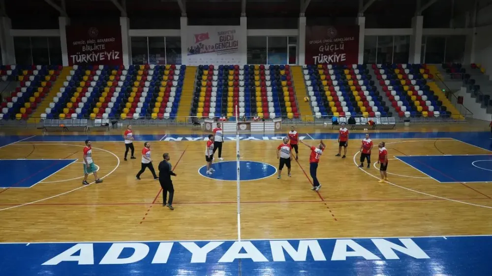 24 Kasım Öğretmenler Günü Voleybol Turnuvası Başladı