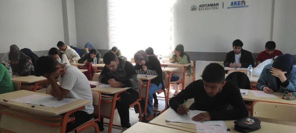 Adıyaman Belediyesi’nin Ücretsiz YKS kurslarına yoğun ilgi