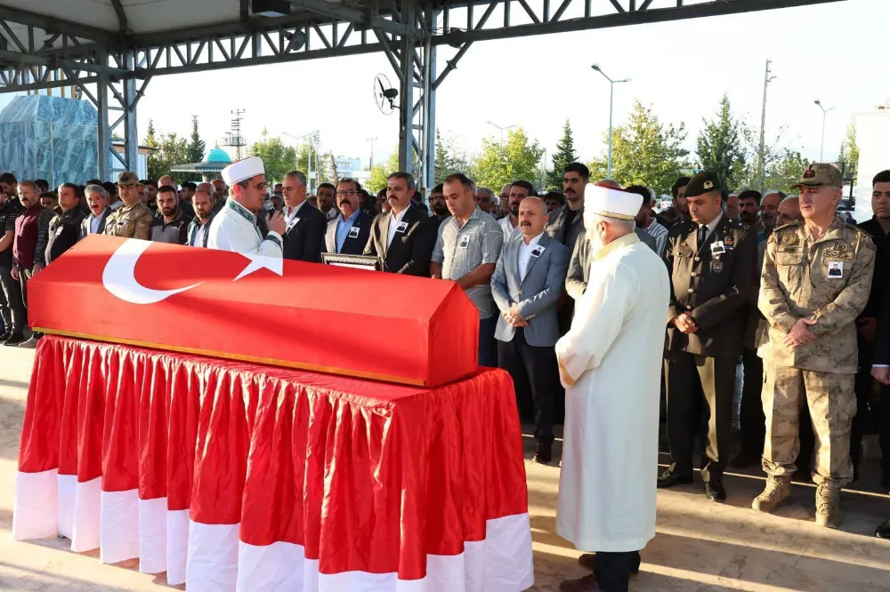 Şehit Uzman Çavuş Serkan Korkmaz Adıyaman’da Toprağa Verildi