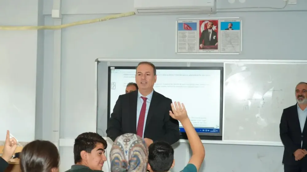 İl Müdürü Ali Tosun’dan Esentepe Anadolu Lisesi’ne Ziyaret