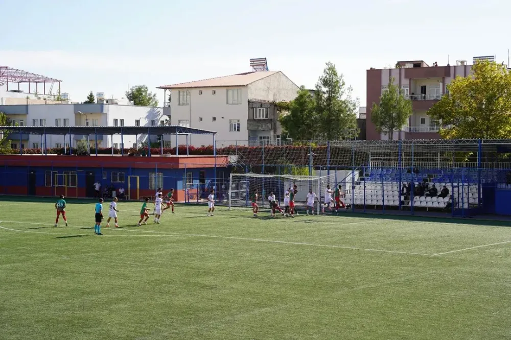 Kahta02 Spor, Diyarbakır Büyükşehir Belediyespor’u 2–1 Mağlup Etti