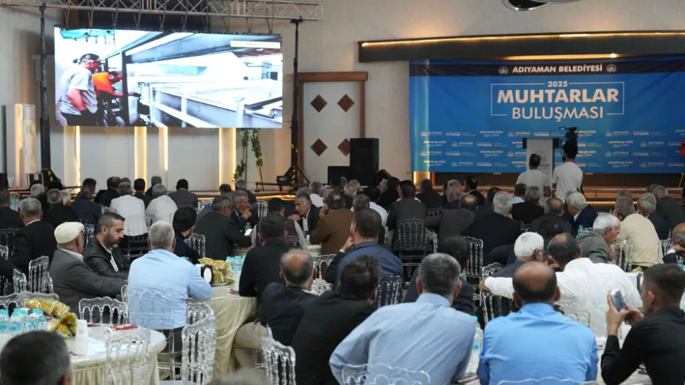 Başkan Tutdere Muhtarlarla Bir Araya Geldi: “Önceliğimiz Köyüyle, Kentiyle Adıyaman Halkıdır”