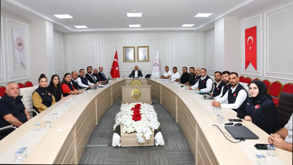 Vali Osman Varol’dan Kalıcı Deprem Konutlarında Habersiz Denetim