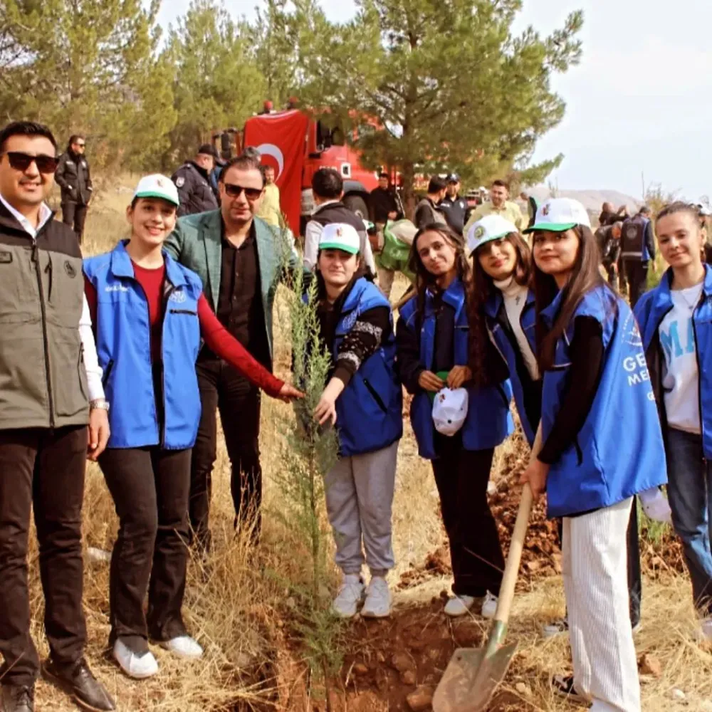 Tut’ta 11 Kasım Milli Ağaçlandırma Günü’nde Fidanlar Toprakla Buluştu