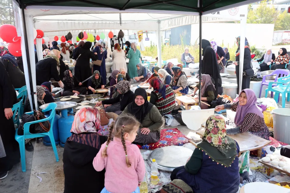 Adıyaman’da Filistin İçin “Hayır Çarşısı” Açıldı