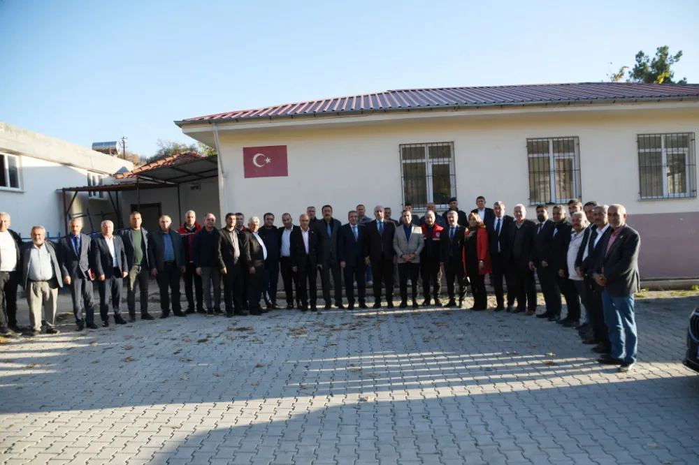 Milletvekili Hüseyin Özhan Gölbaşı’nda Muhtarlarla Buluştu