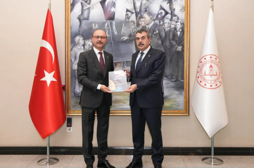 Türk Eğitim-Sen Genel Başkanı Talip Geylan’dan Bakan Yusuf Tekin’e Eğitim Gündemi Ziyareti