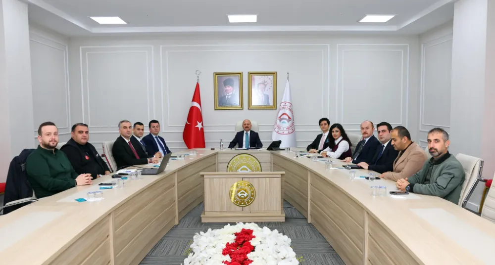 Deprem Konutları ve Sahadaki Son Durum Masaya Yatırıldı