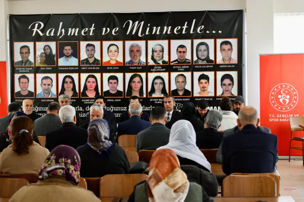 ASRIN FELAKETİ’NİN 2. YILINDA DEPREM ŞEHİTLERİ İÇİN MEVLİT OKUTULDU