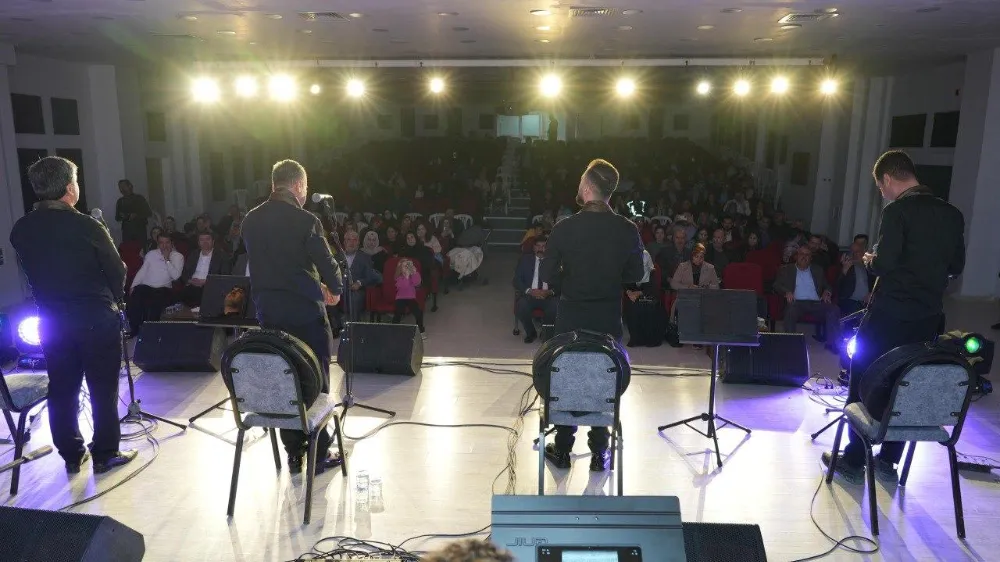 Adıyaman’da Ramazan ayı, söyleşi ve ilahi dinletisiyle taçlandı