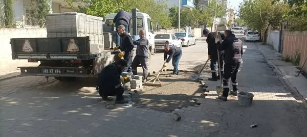 Adıyaman Kahta Belediyesi Yol Bakım ve Onarım Çalışmaları Aralıksız Devam Ediyor