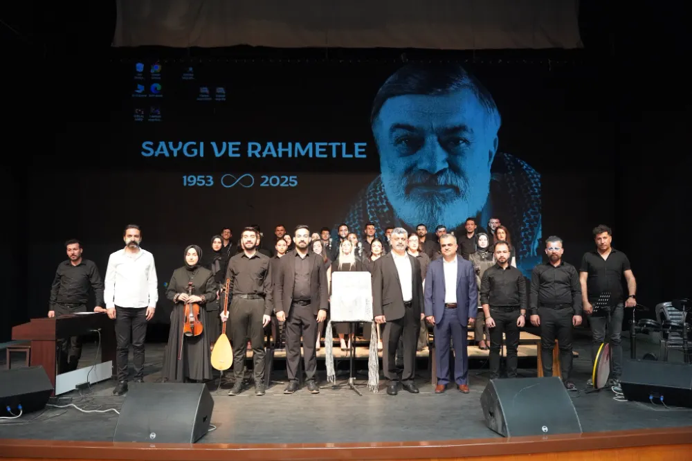 Kahta’da Duygusal Gece: Öğretmenler Korosu