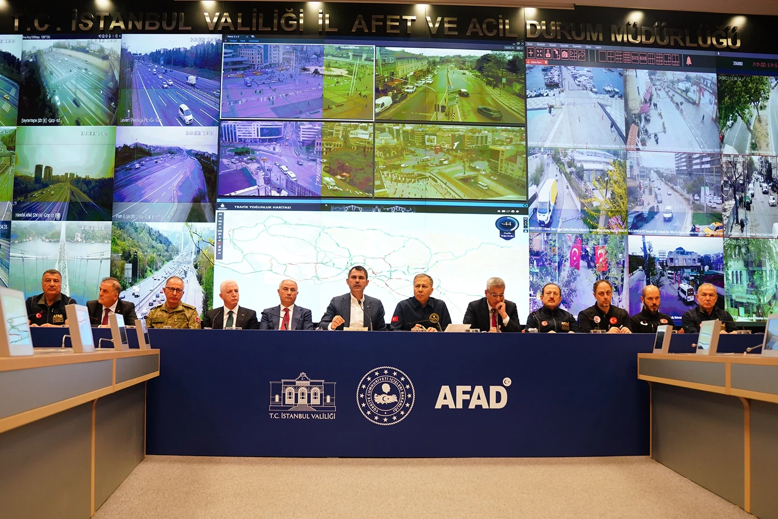 İstanbul için tek ses! Siyaseti bırakalım, İstanbul