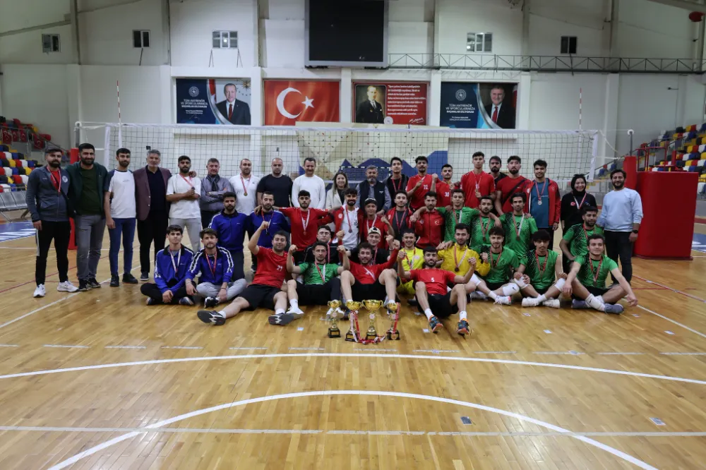 YURTLİG VOLEYBOL BÖLGE MÜSABAKALARI ADIYAMAN’DA SONA ERDİ