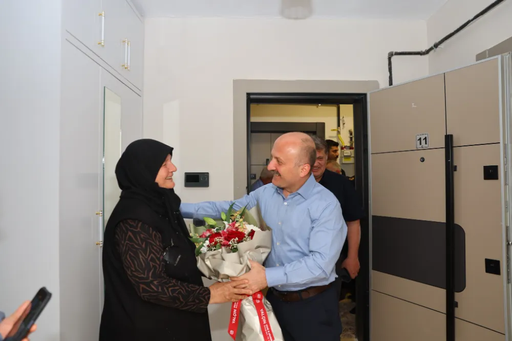 Vali Osman Varol’dan Anneler Günü’nde Anlamlı Ziyaret