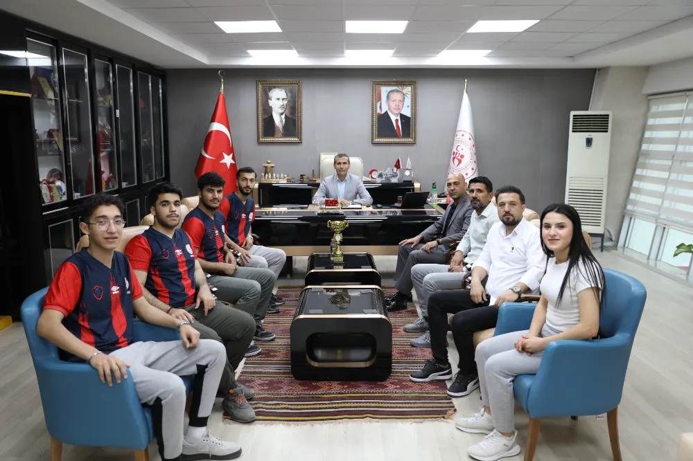 GSB Yediyaman Erkek Yurdu Masa Tenisi Takımı Türkiye Finalleri’nde!