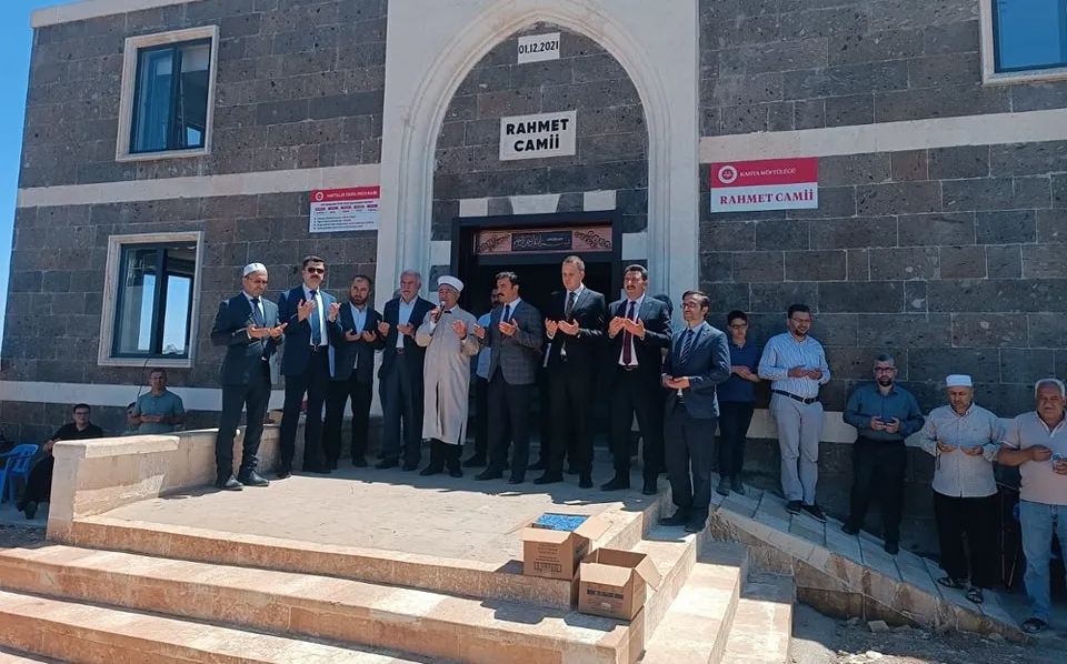 Kahta’da Rahmet Camii İbadete Açıldı
