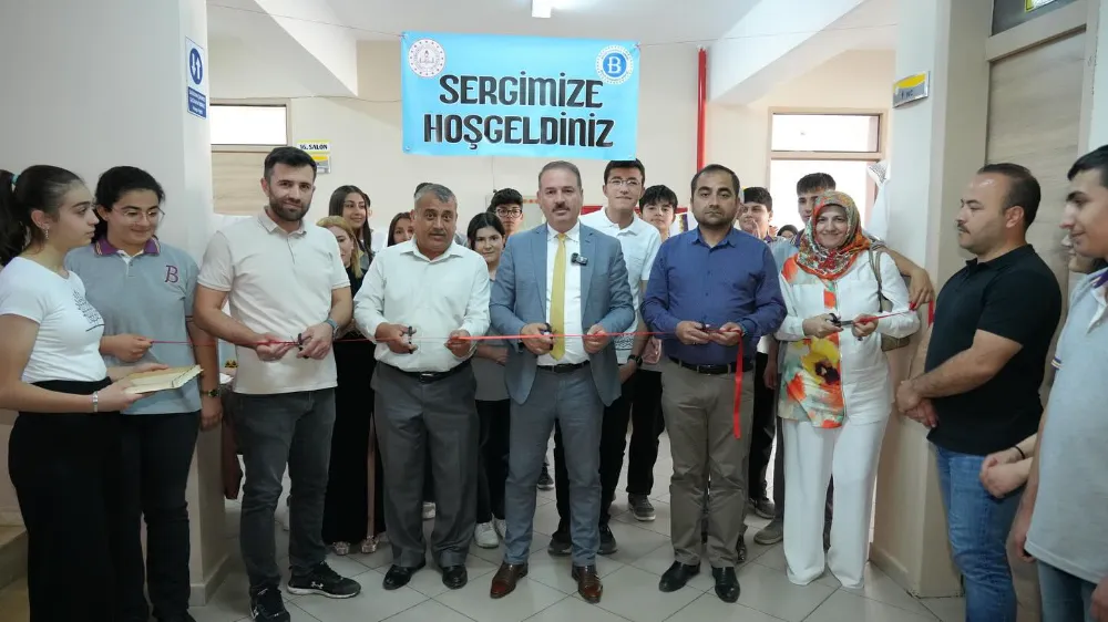 Adıyaman’da Öğrencilerden Anlamlı Sergi: Geleneksel Ahşap Baskı Motifleri Görücüye Çıktı