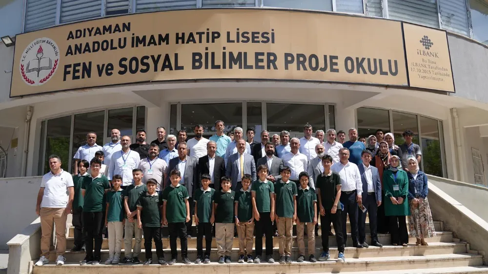 Adıyaman’da Bilim Şöleni: TÜBİTAK 4006 Bilim Fuarı’na Yoğun İlgi