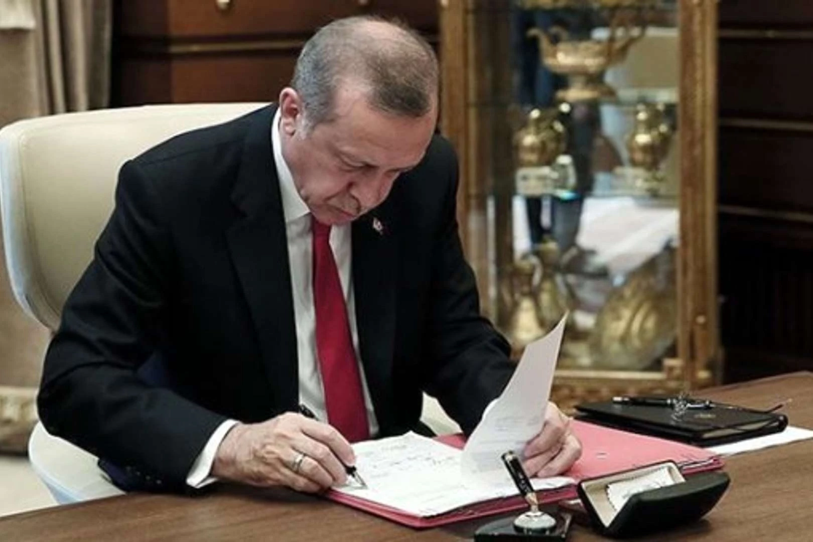 9 il Milli Eğitim Müdürü görevden alındı... Çok sayıda kuruma atamalar 