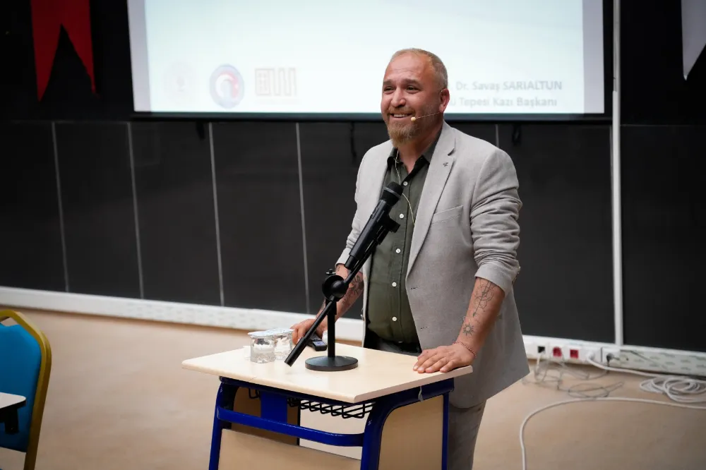 Adıyaman Üniversitesi’nde Neolitik Dönem Konferansı: Çayönü’nün Dönüştürücü Mirası Anlatıldı