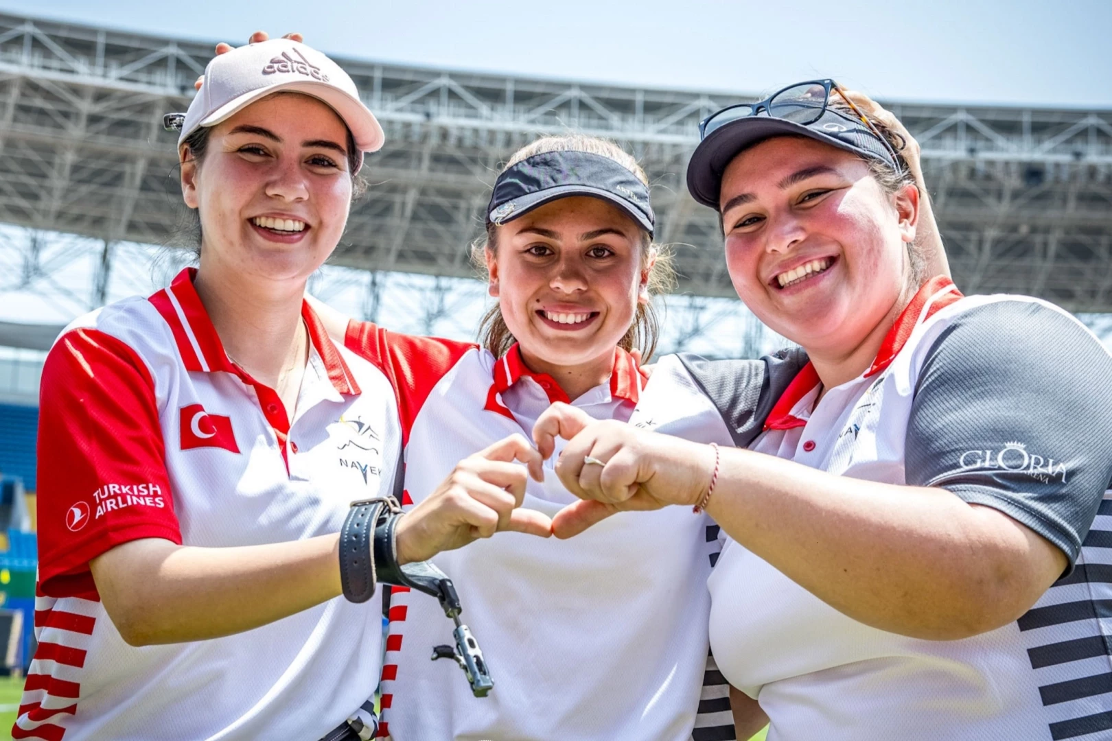 Şanghay’da Makaralı Yay Kadın Takımı gururlandırdı
